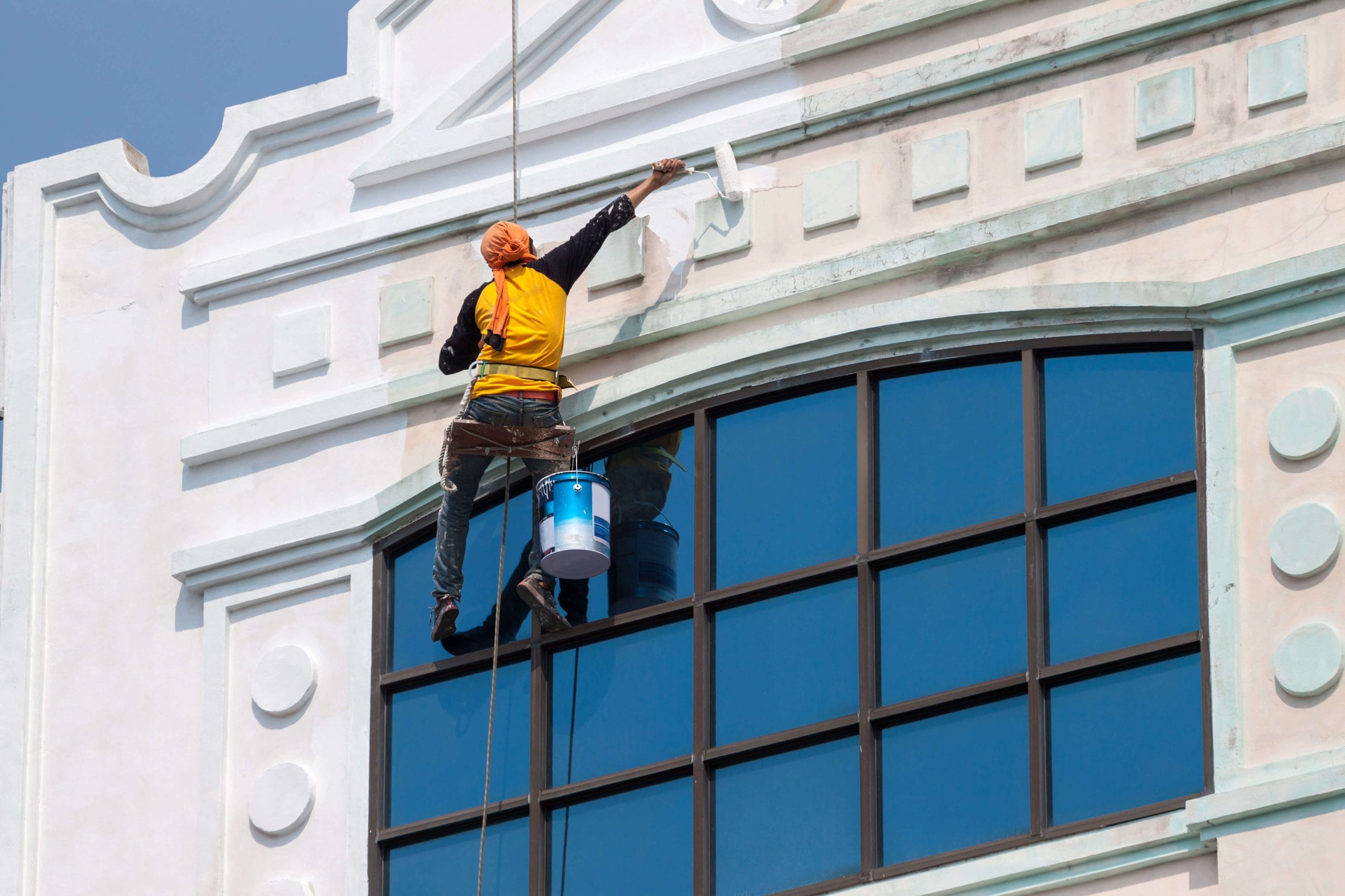 Commercial outdoor painting experts delivering high-quality results in Miami, FL.